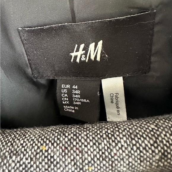 Brown speckled H&M full suit
Jacket 34 R 
Pants 30R - Picture 3 of 7